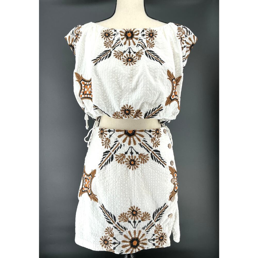 Free People Size 2 Embroidered Cutout Mini Dress Ivory Boho Open Back Cotton - Picture 11 of 11